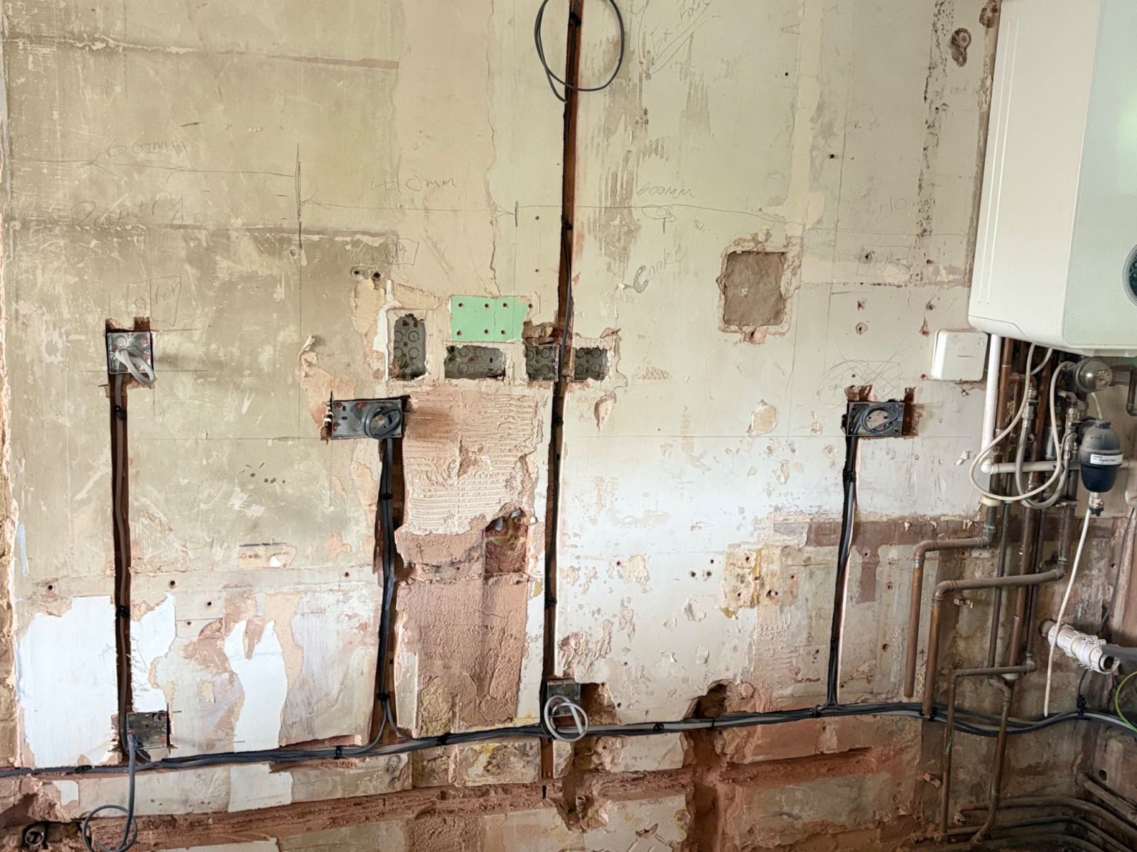 House and flat rewiring by A2Z Electric